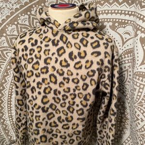 URBAN OUTFITTERS LEOPARD POLAR FLEECE PULLOVER SM